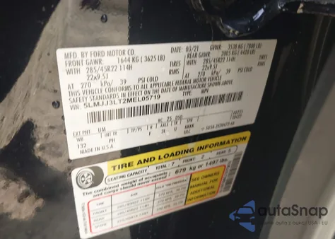 2021 Lincoln Navigator Reserve L z USA, uszkodzony, nr VIN 5LMJJ3LT2MEL05719